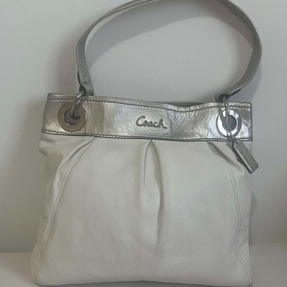 Coach White Leather Hobo Bag - Picture 4 of 5